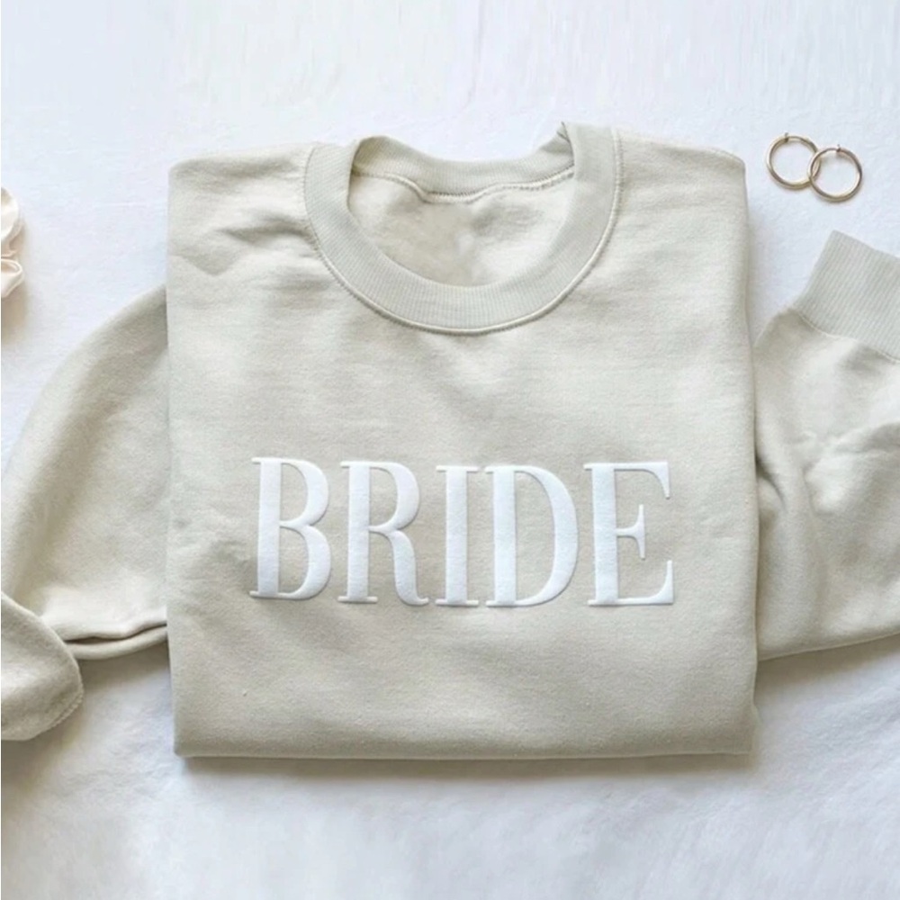 Cream 'BRIDE' Sweatshirt